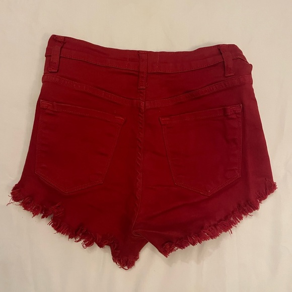 Little Red - Picture 3 of 4